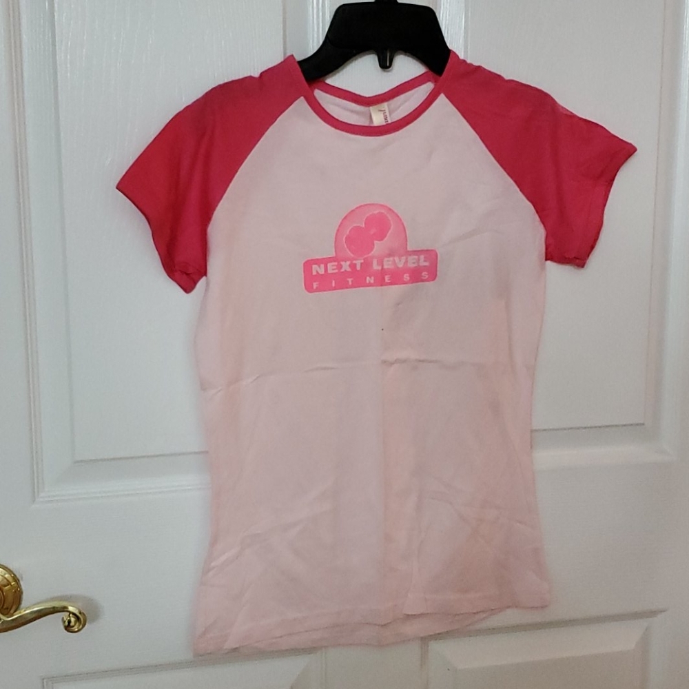 T - shirt